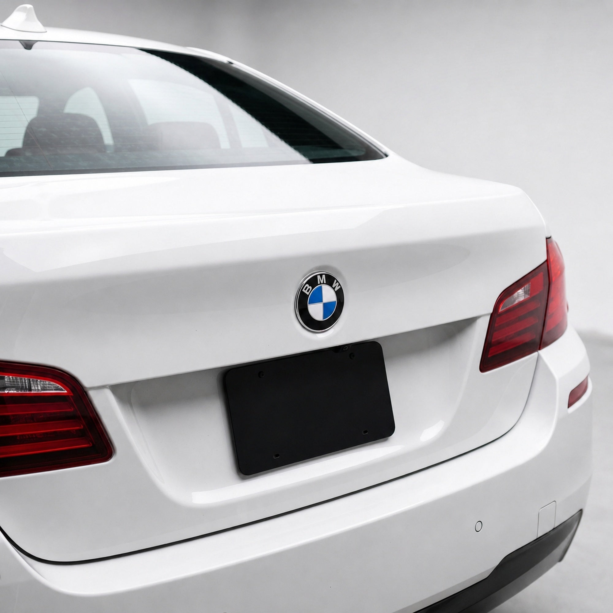 Emblema BMW 82mm 2 gauri