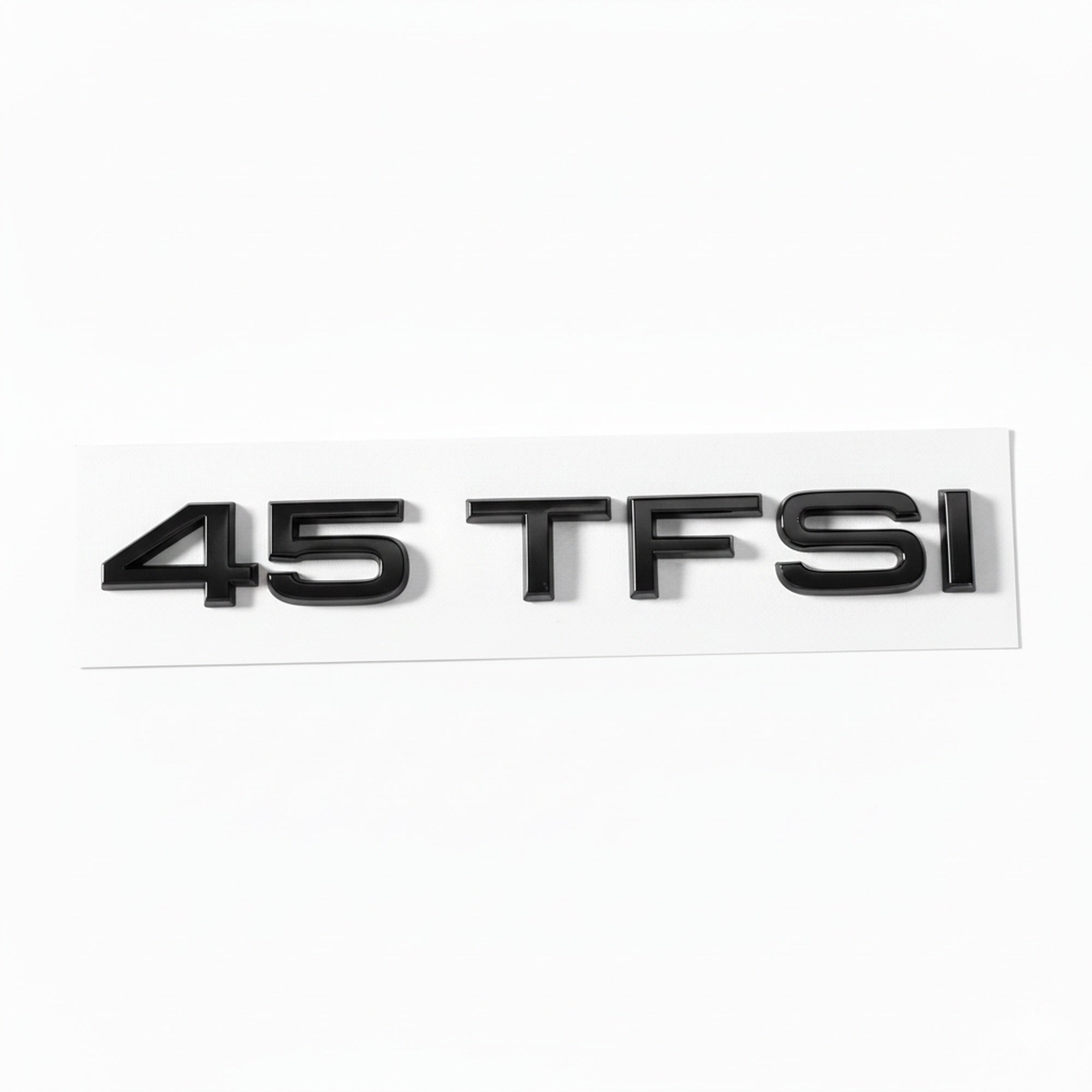 Emblemă Audi 45 TFSI pentru portbagaj / haion, Negru Lucios