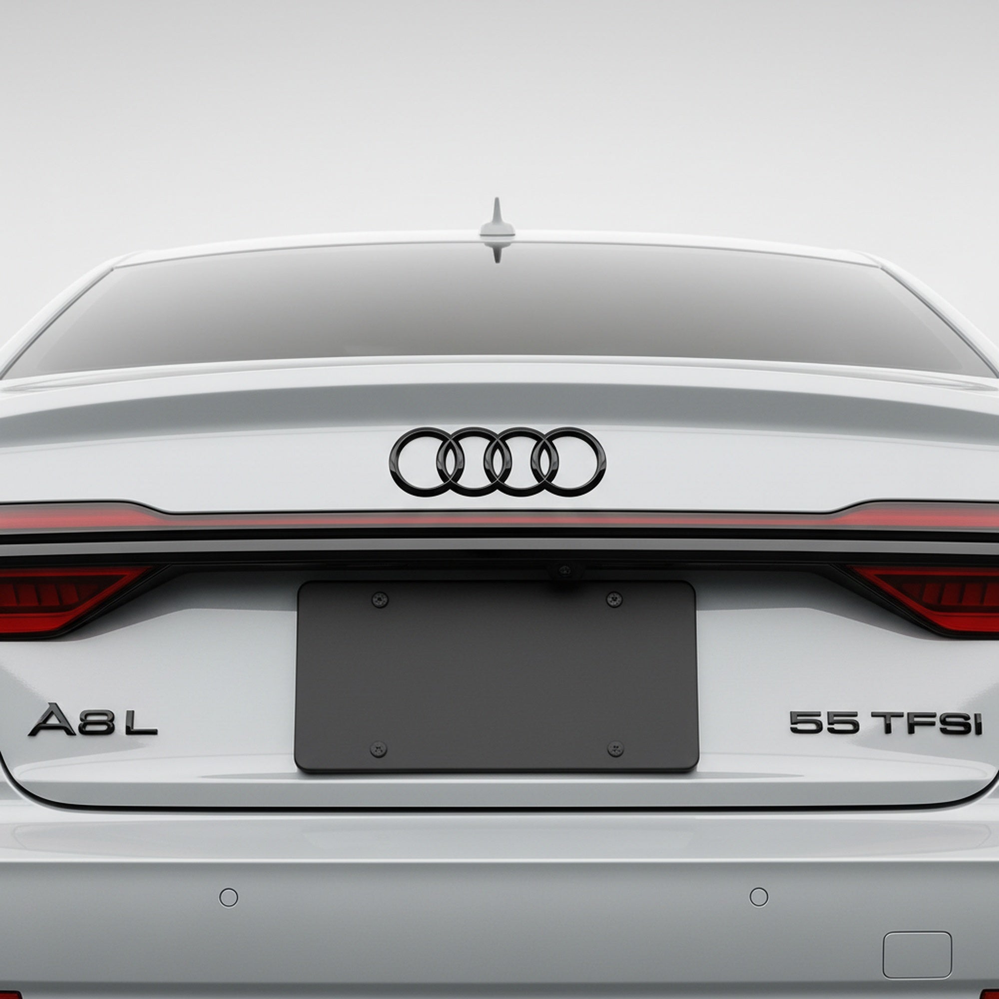 Emblemă Audi A8L pentru portbagaj / haion, Negru Lucios