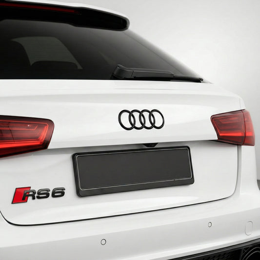 Emblemă Audi RS6 pentru portbagaj / haion, Negru Lucios