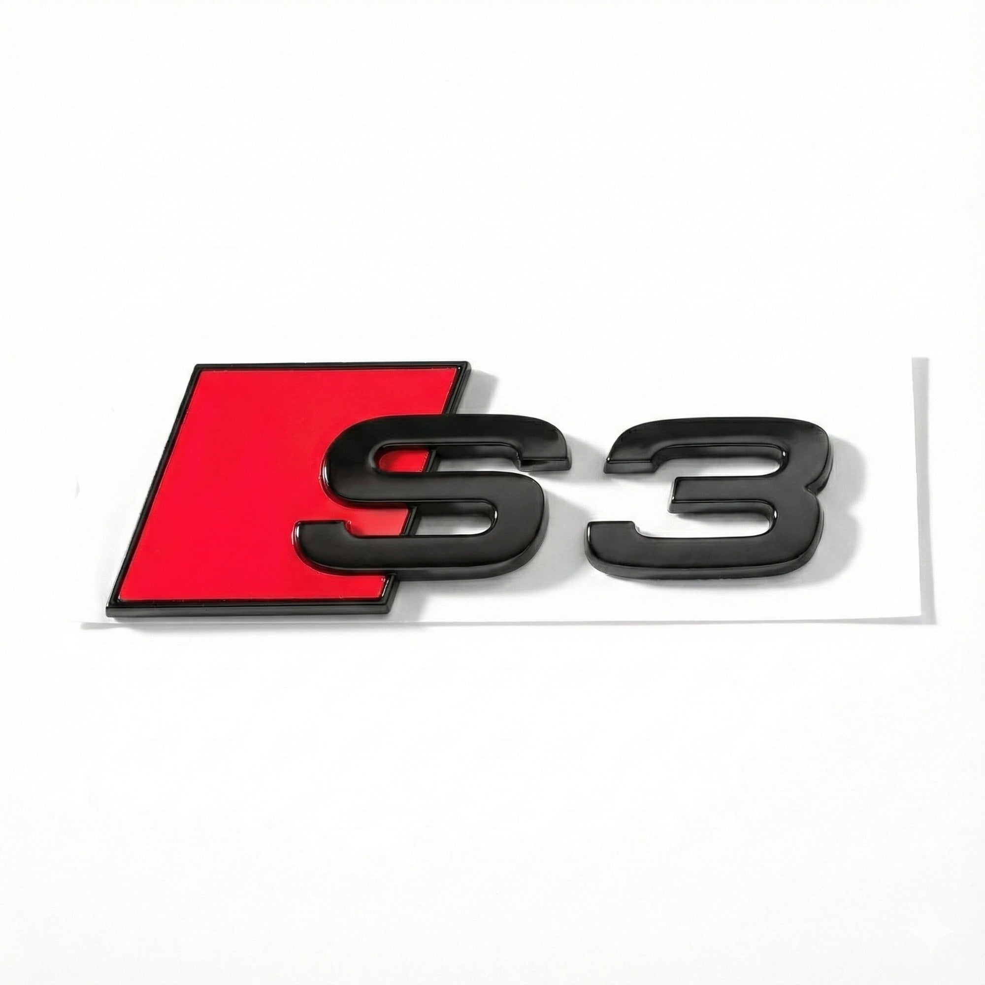 Emblemă Audi S3 pentru portbagaj / haion, Negru Lucios