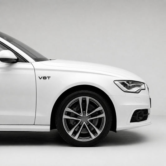 Set 2 embleme Audi V8T pentru aripi, Negru Lucios