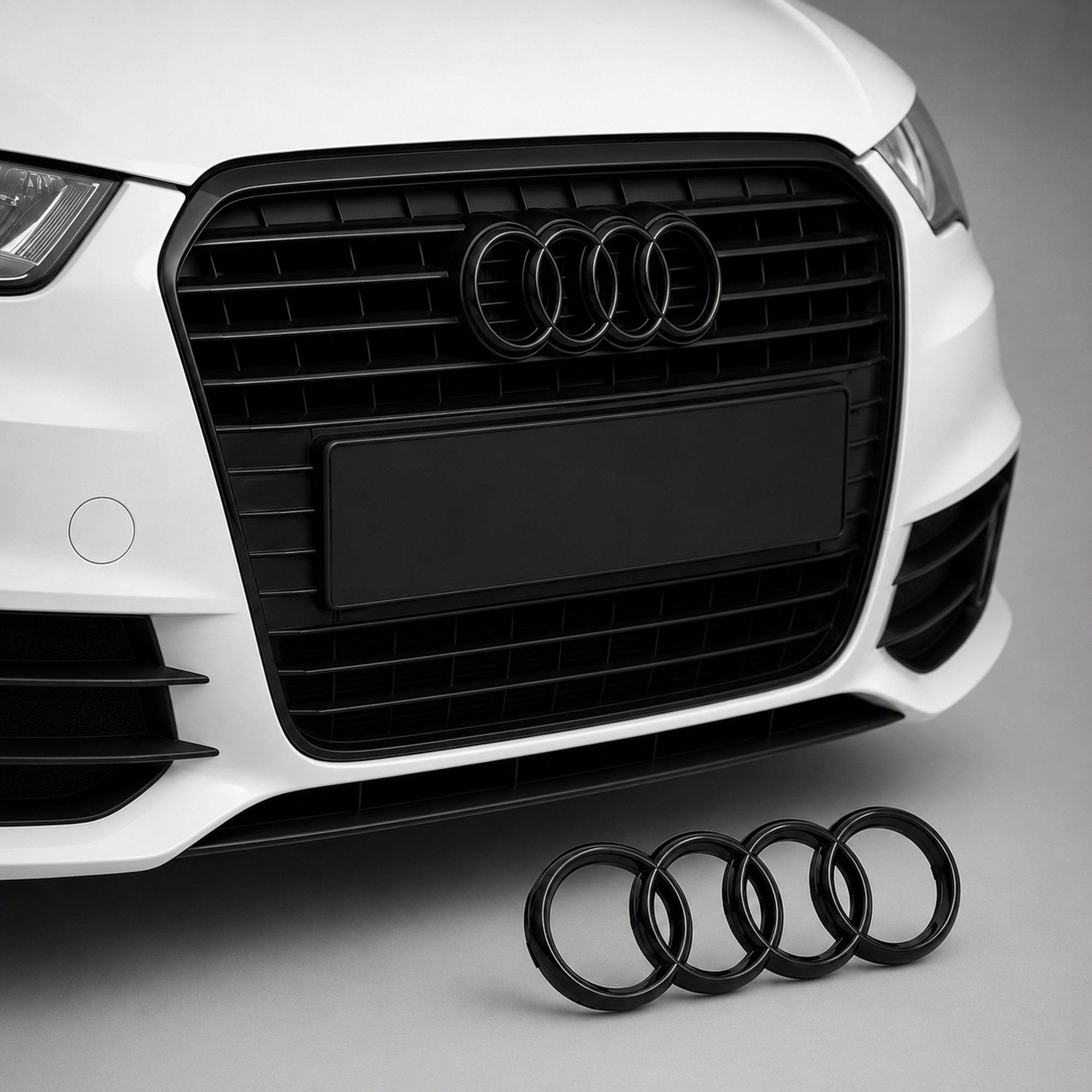 Set embleme Audi A1 8X/GB, A6 C8, A7 C8, 273+202 mm, Negru Lucios