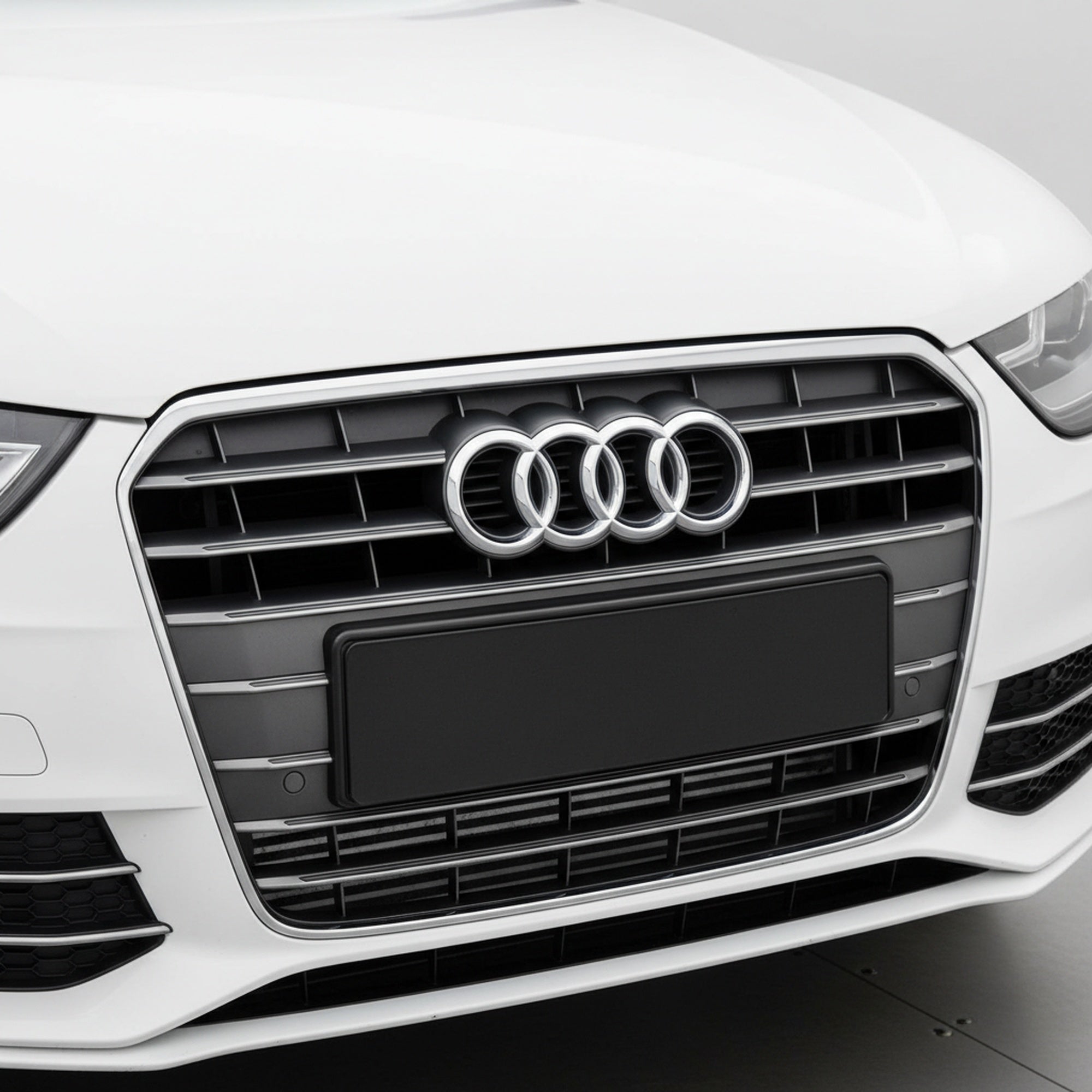 Emblema fata Audi 273mm