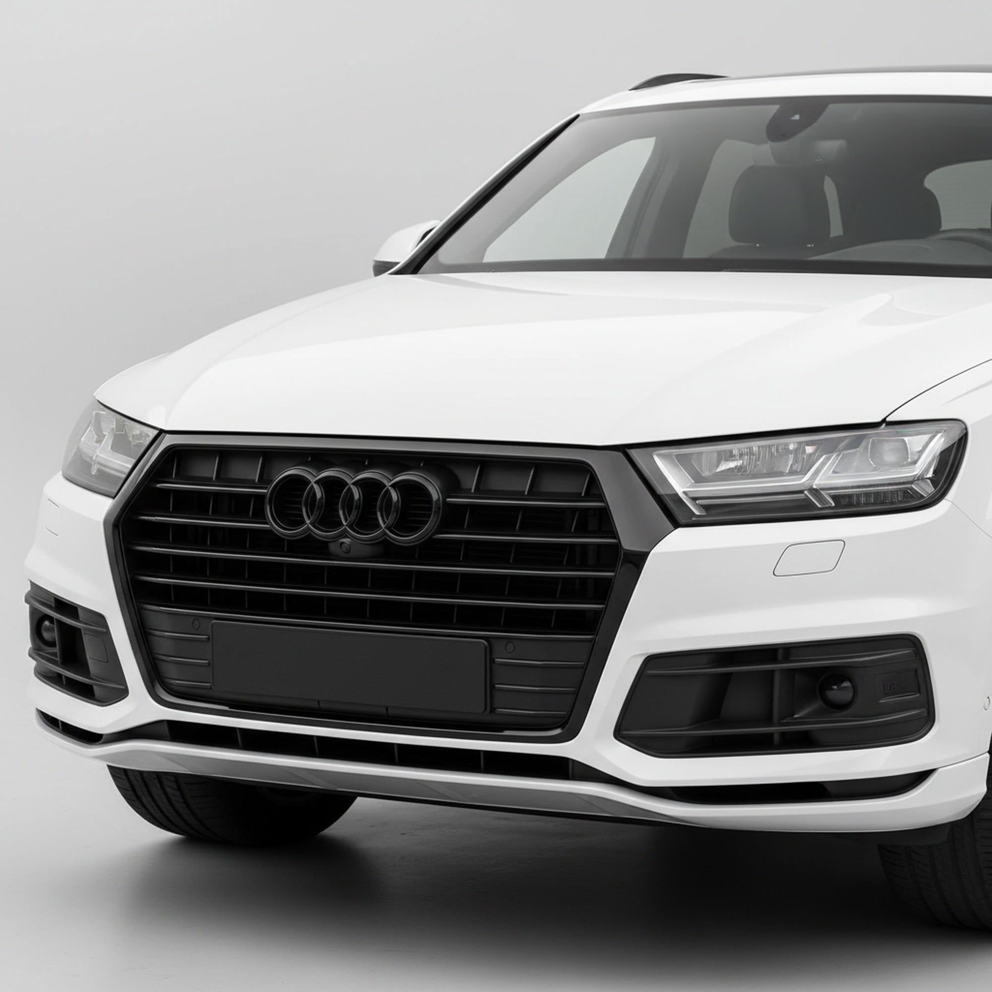 Emblemă față Audi Q7 / SQ7 4M 315 mm pentru grilă originală, Negru Lucios