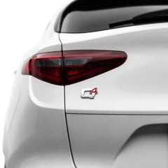 Emblema scris Q4
