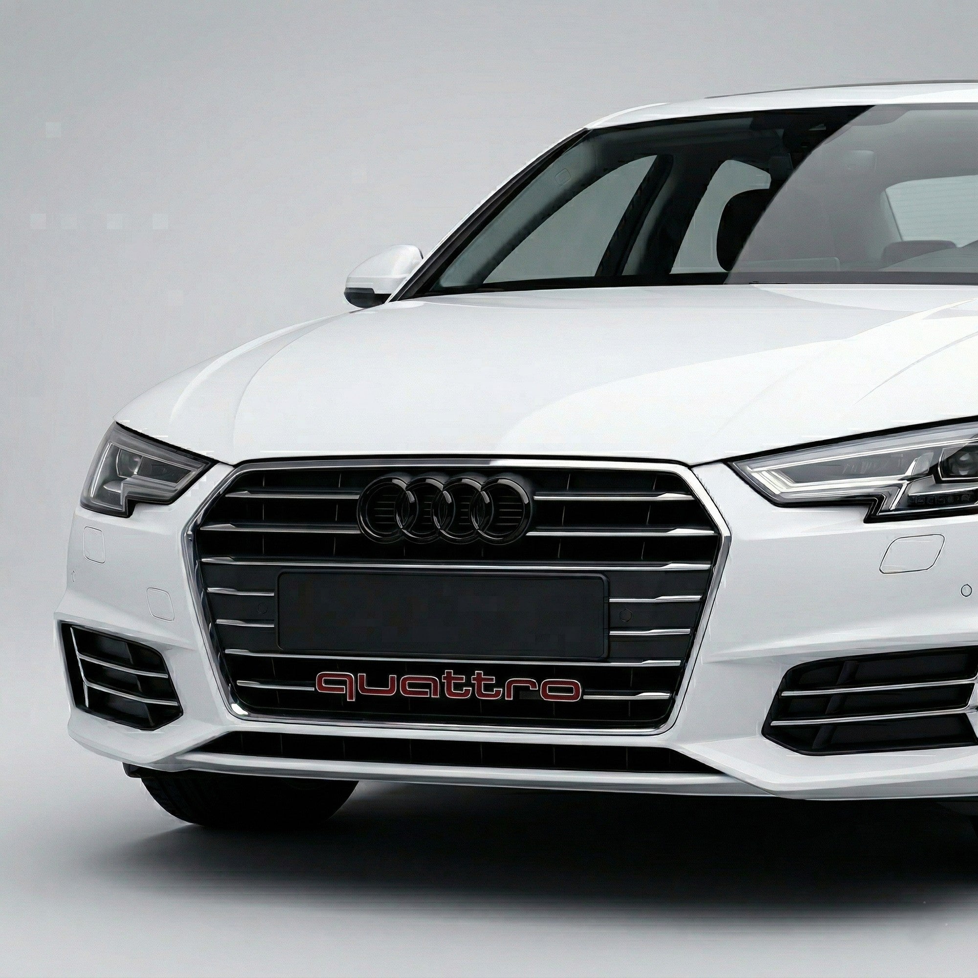 Emblema Quattro 3D 42cm grila