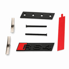 Emblemă Audi RS4 pentru grilă fagure, 11,3 × 2,2 cm, Negru Lucios