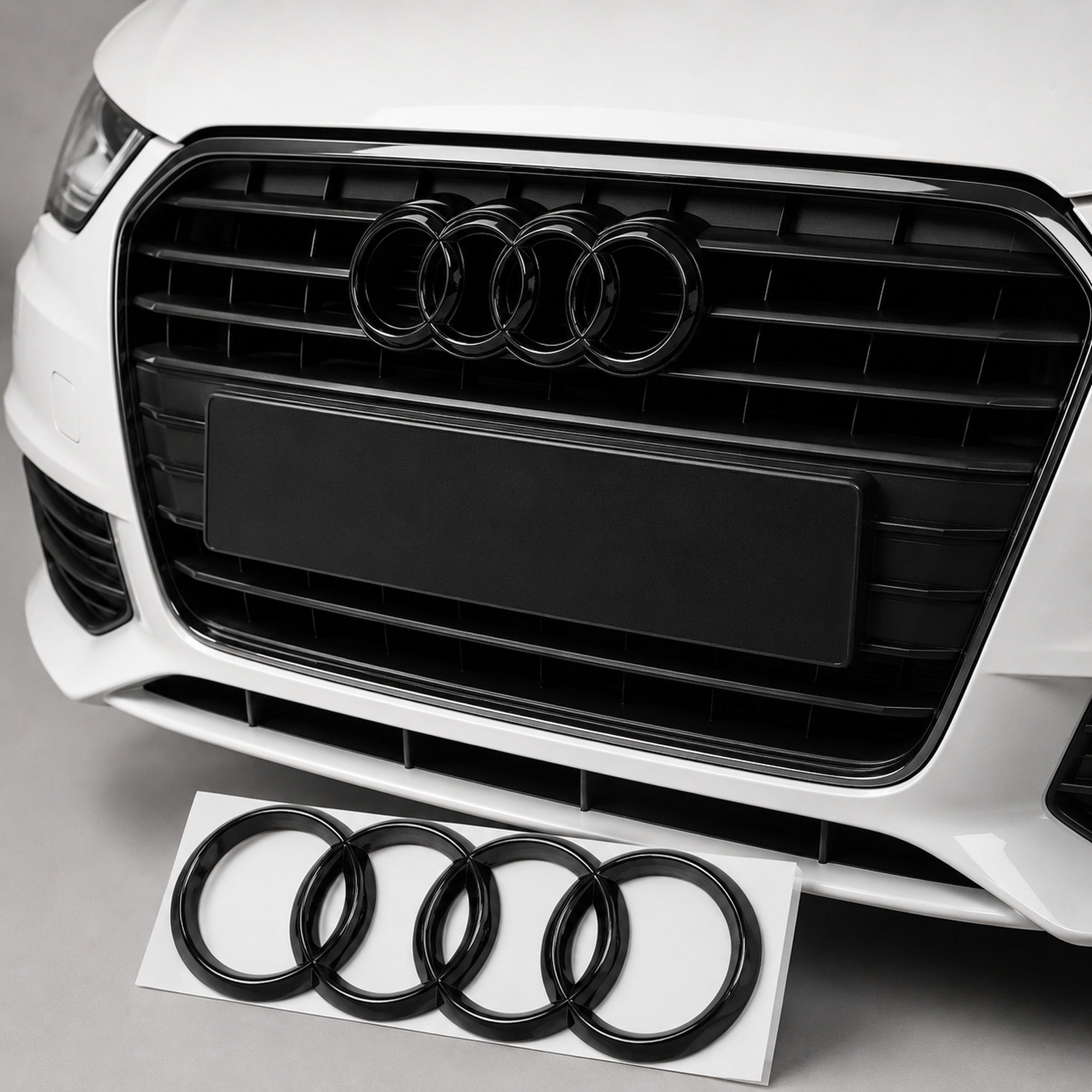 Set embleme Audi A1 8X/GB, A6 C8, A7 C8, 273+202 mm, Negru Lucios