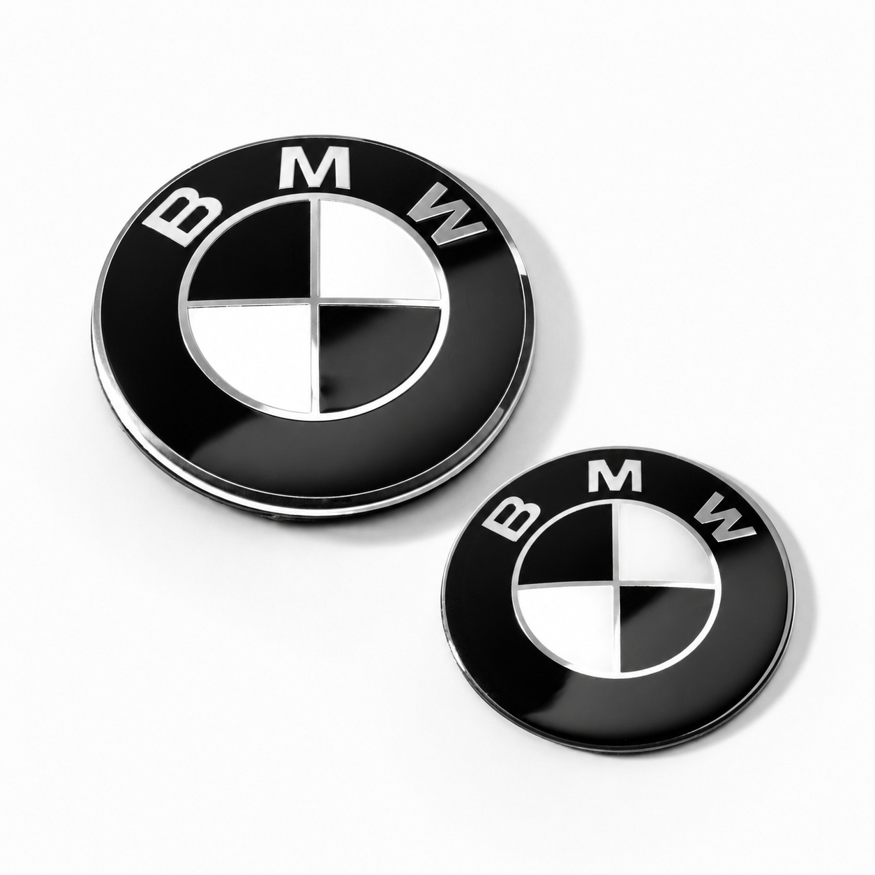 Set embleme BMW fata + spate 82mm 2 gauri + 78mm sticker adeziv